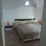 Kuzmić Apartament *